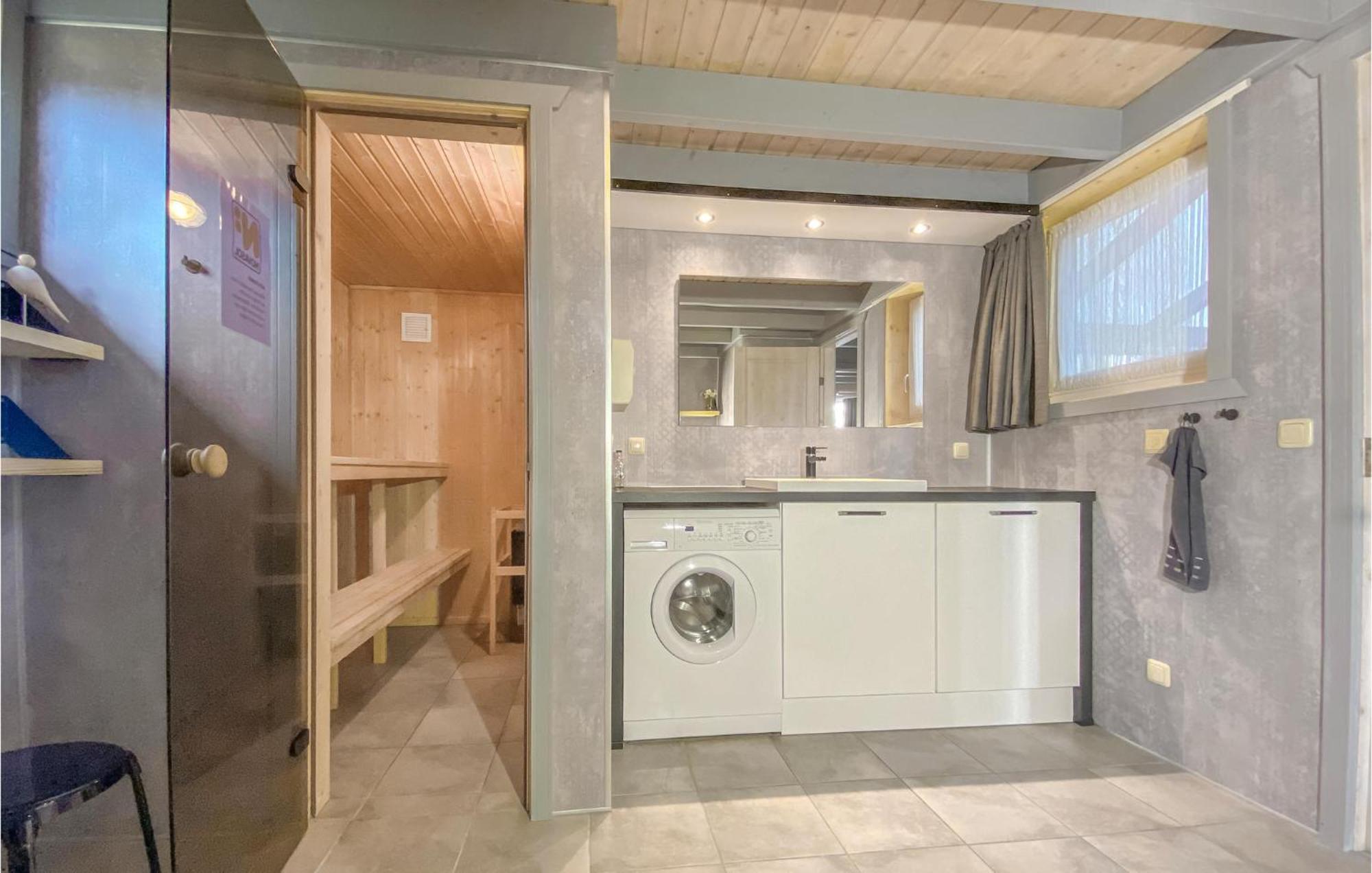 Cozy Home In Rechlin With Wifi Ngoại thất bức ảnh