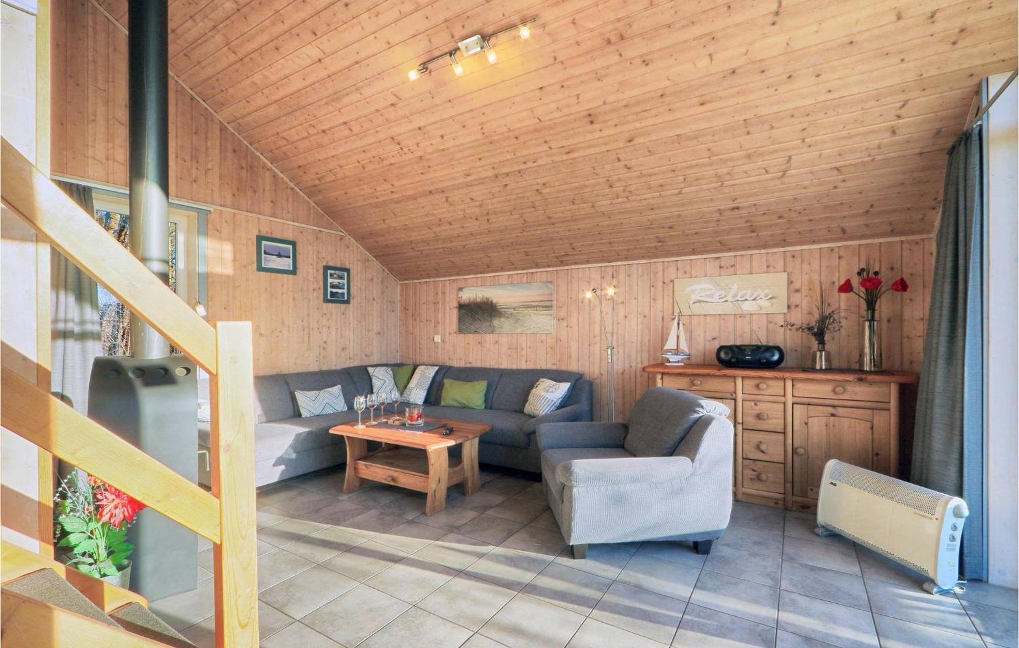 Cozy Home In Rechlin With Wifi Ngoại thất bức ảnh